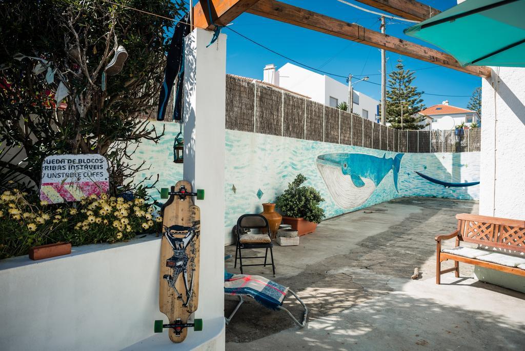 Hostel Native Surfhouse Praia da Lourinhã Exterior foto